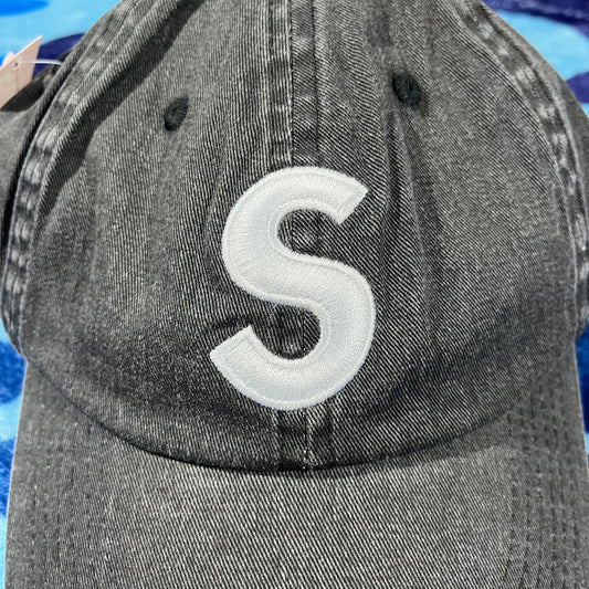 Gorra Supreme S Logo Negra