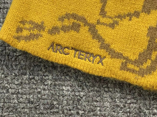 arcteryx-bird-head-toque-beanie-yellow-2-Drip Store Argentina