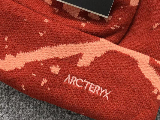 arcteryx-grotto-toque-beanie-red-2-Drip Store Argentina
