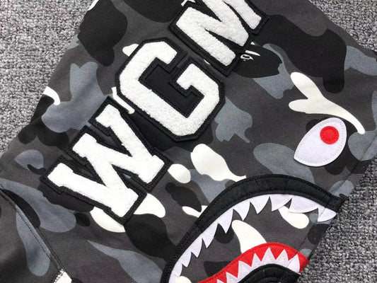 bape-city-camo-shark-wgm-full-zip-hoodie-black-2-Drip Store Argentina