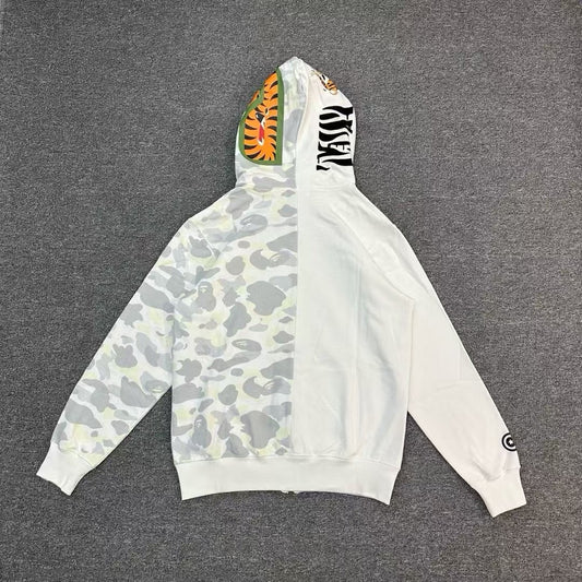 Campera Bape City Camo Tiger Shark Blanca