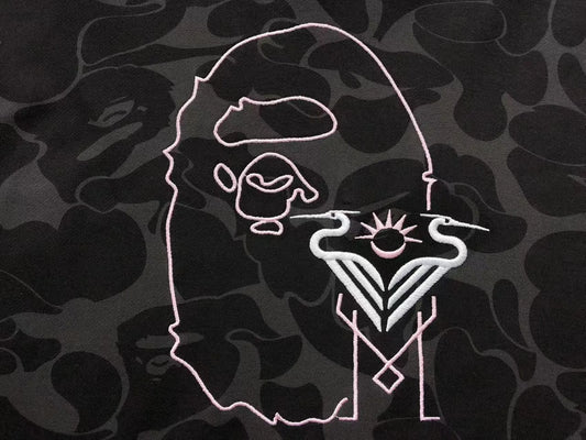 bape-x-inter-miami-cf-camo-hoodie-black-2-Drip Store Argentina