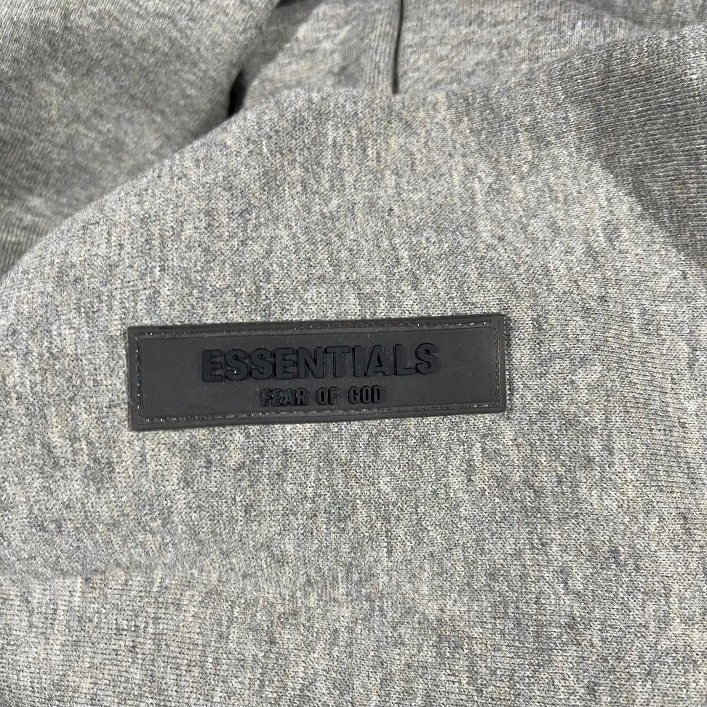 Buzo Essentials Gris M