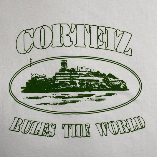 corteiz-alcatraz-rules-the-world-tee-white-2_7dece4f1-Drip Store Argentina