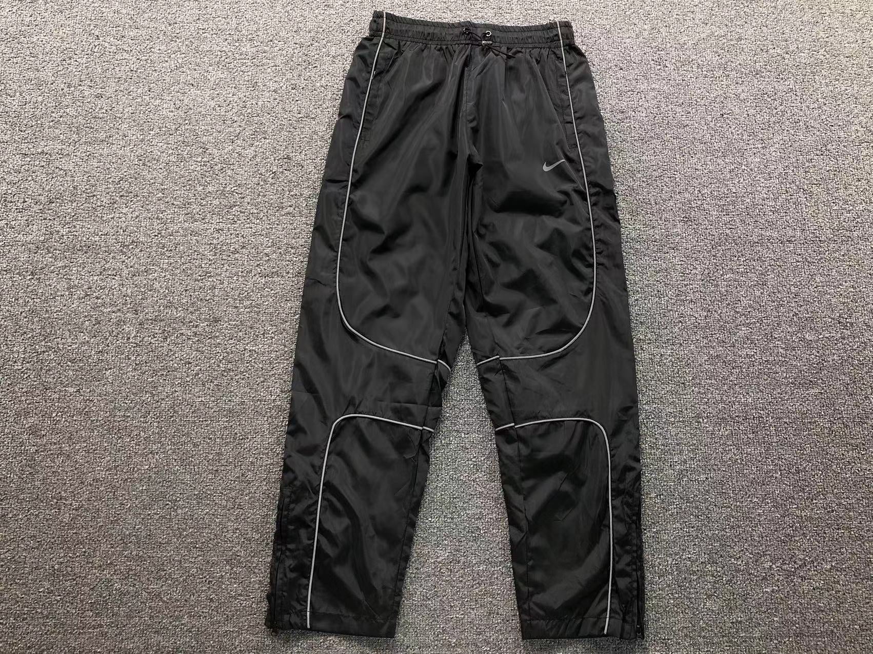 Pantalon Corteiz x Nike NRG Onyx Negro - Drip Store Argentina