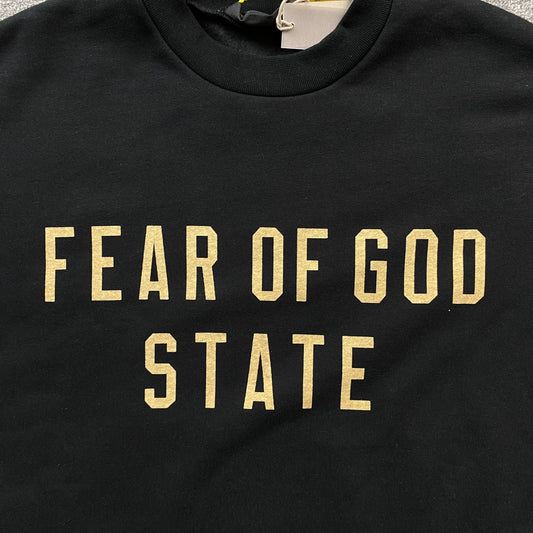 fear-of-god-essentials-crewneck-state-black-2-Drip Store Argentina