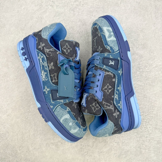 Louis Vuitton Trainer Sneaker Patchwork Monogram Denim Azul