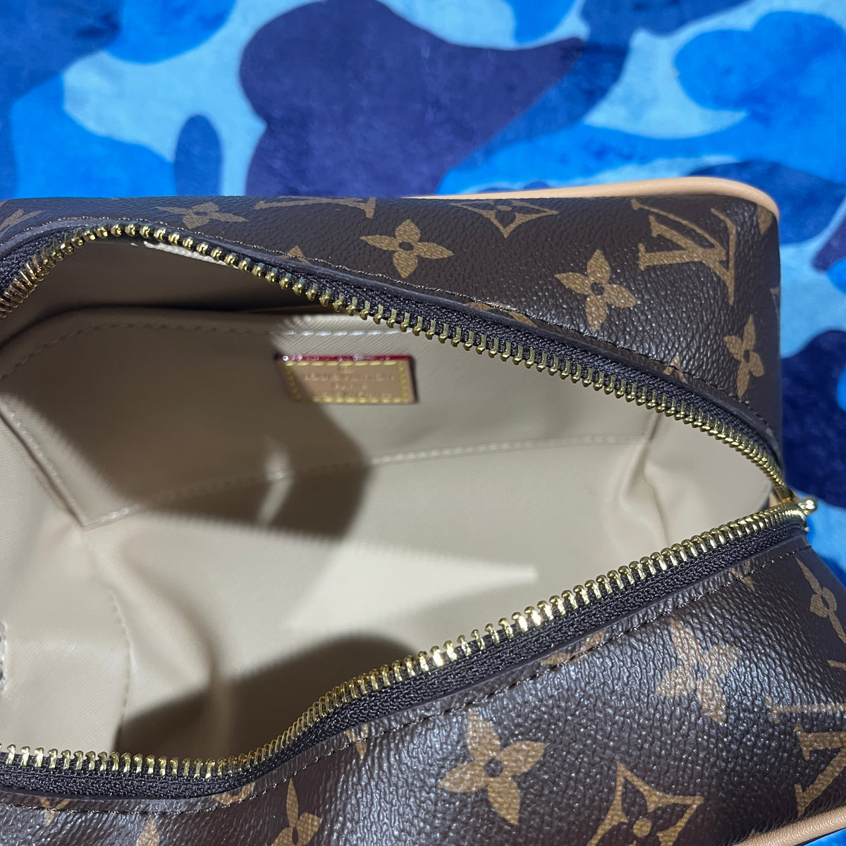 Neceser LV Monogram Monogram Marrón