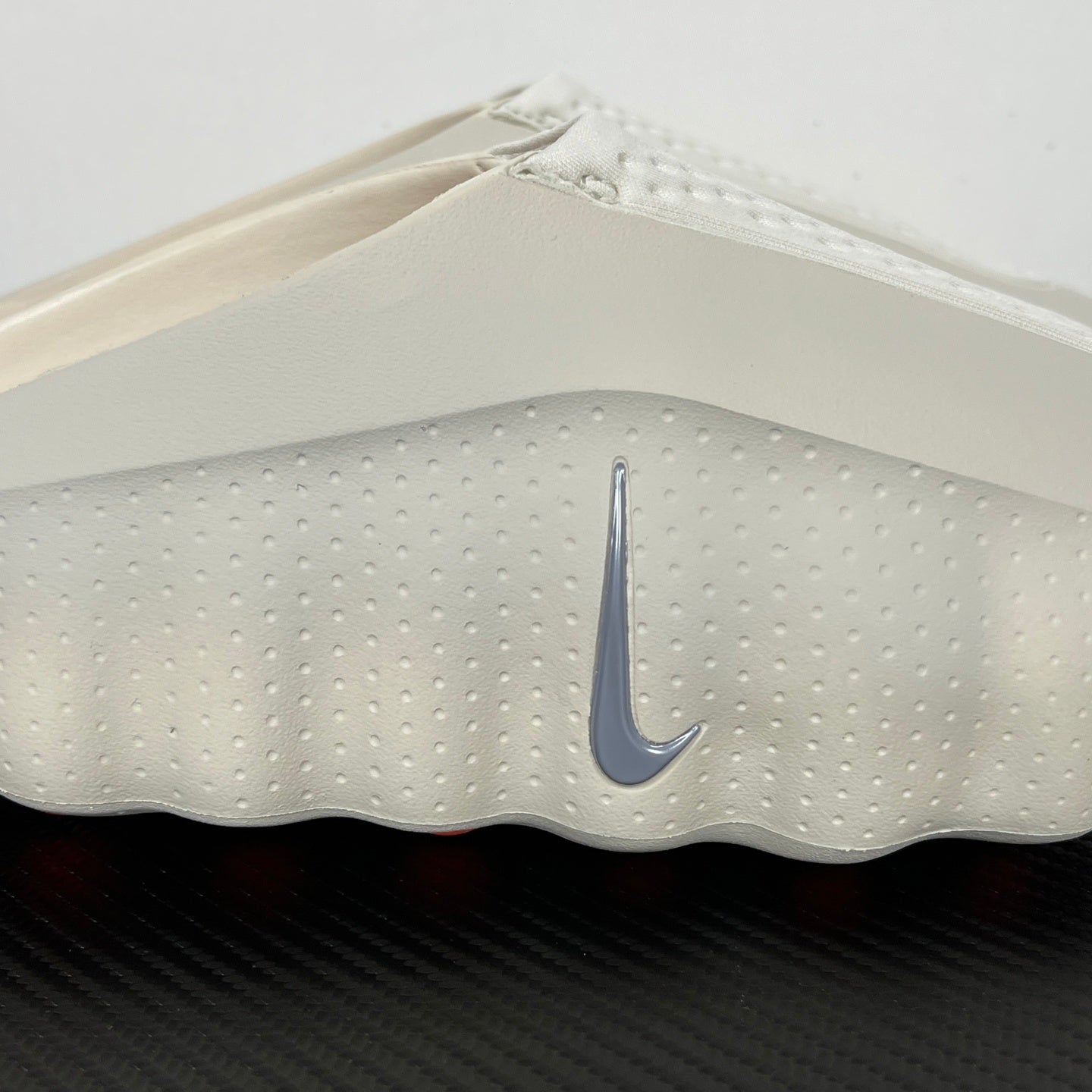 Nike Mind 001 Slide Light Bone