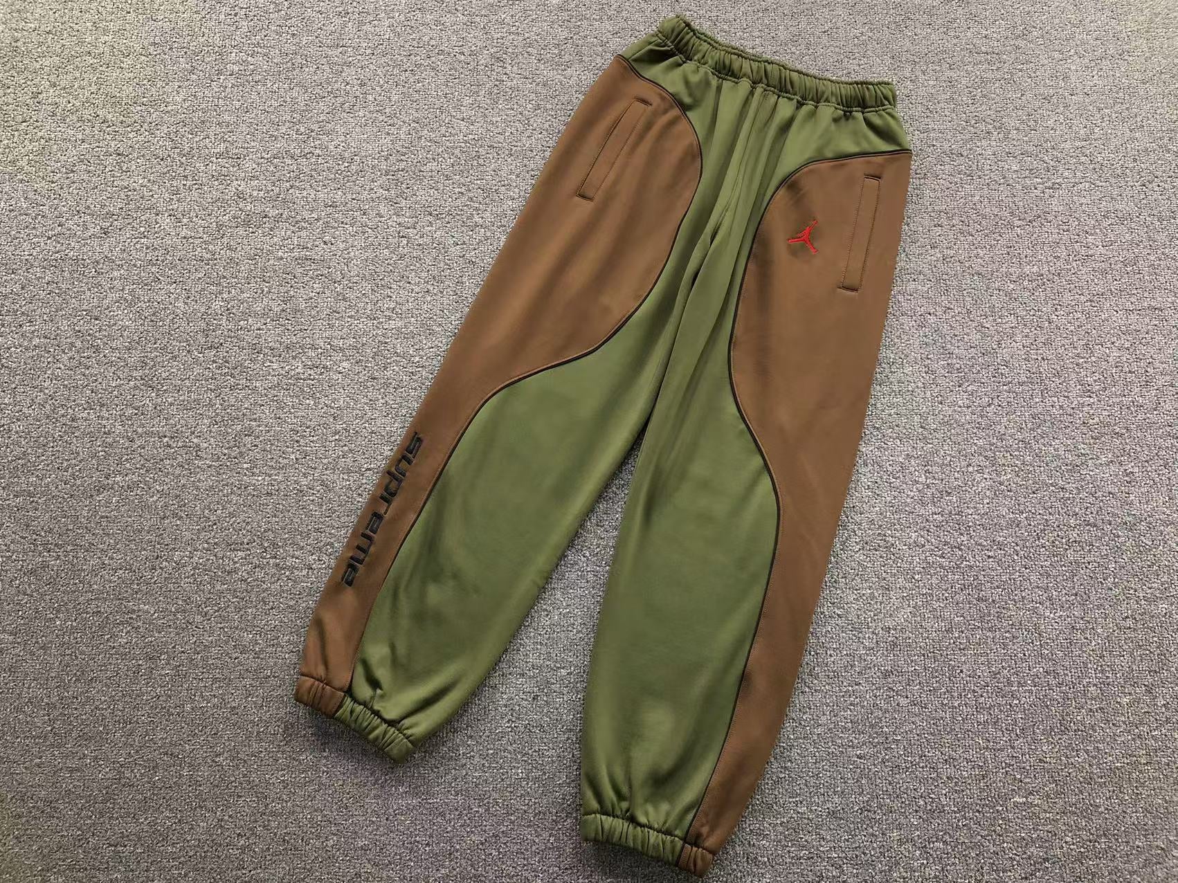 Pantalon Supreme Jordan Tricot Verde Oliva – Drip Store Pantalon Supreme Jordan Tricot Verde Oliva – Drip Store