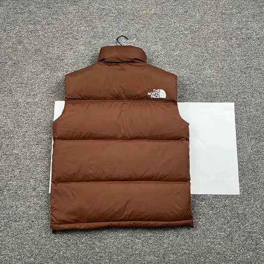 the-north-face-1996-retro-nuptse-vest-dark-oak-2-Drip Store Argentina