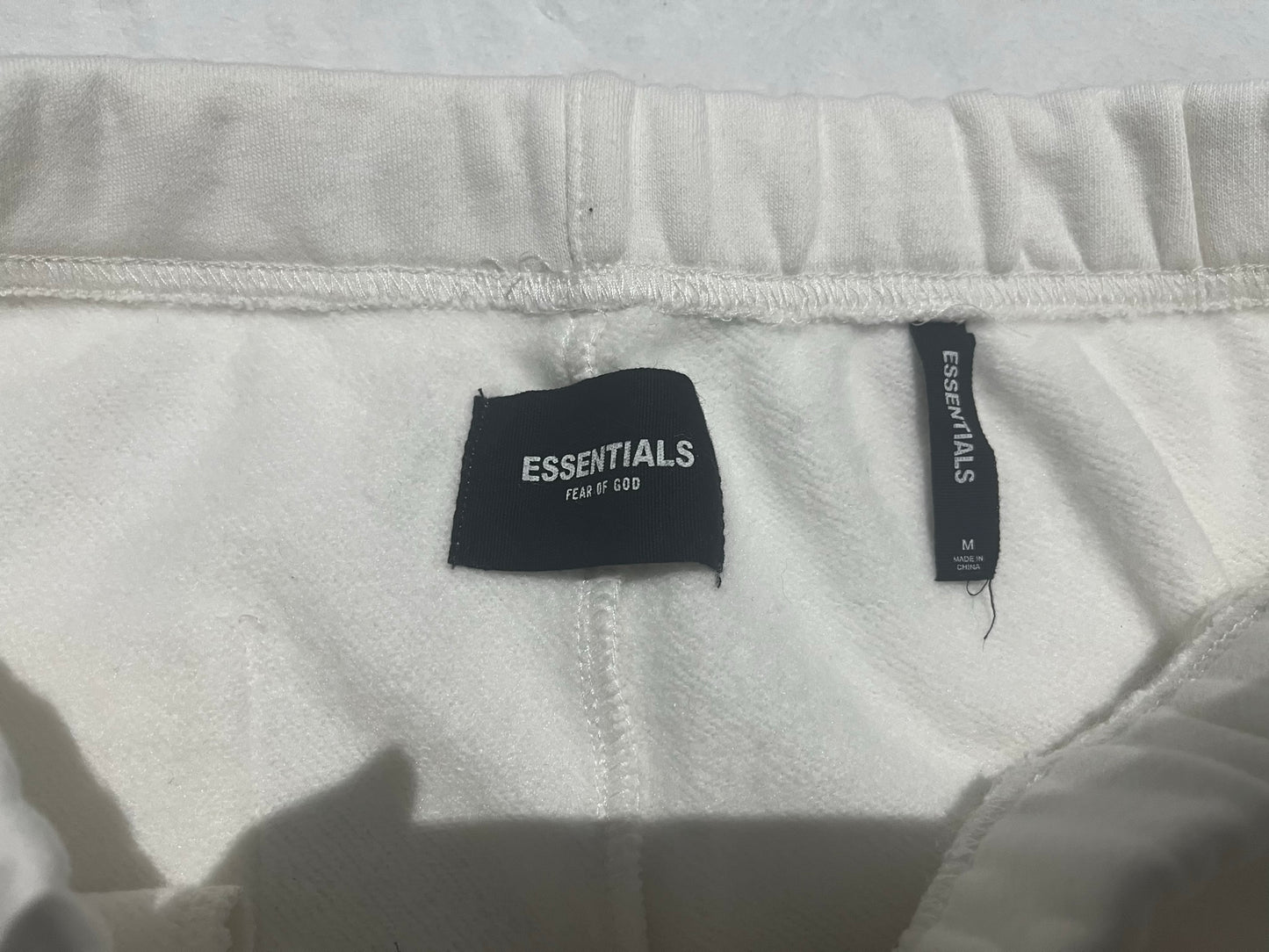 FEAR OF GOD ESSENTIALS SWEAT SHORTS WHITE