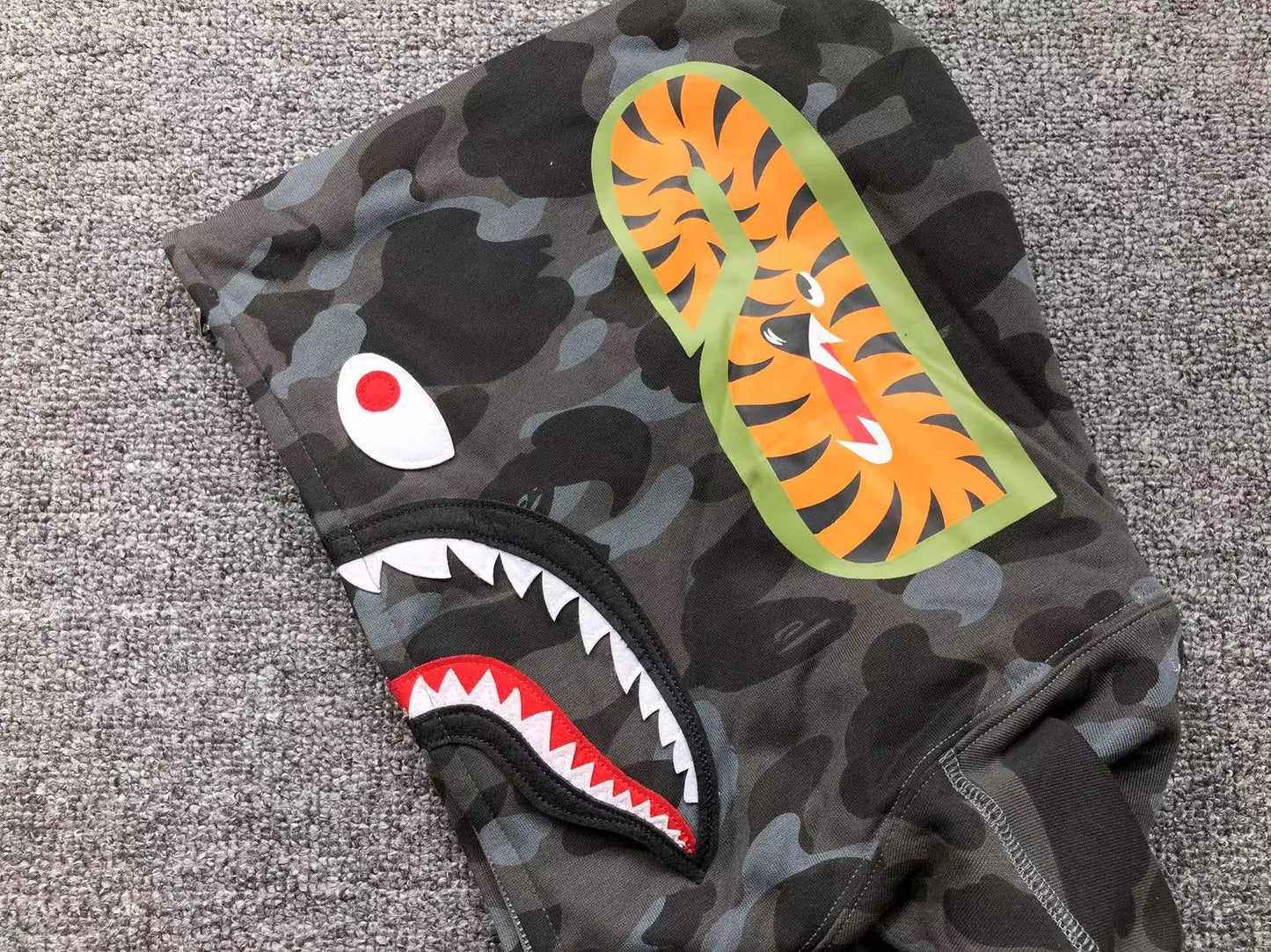 BAPE COLOR CAMO SHARK FULL ZIP HOODIE BLACK