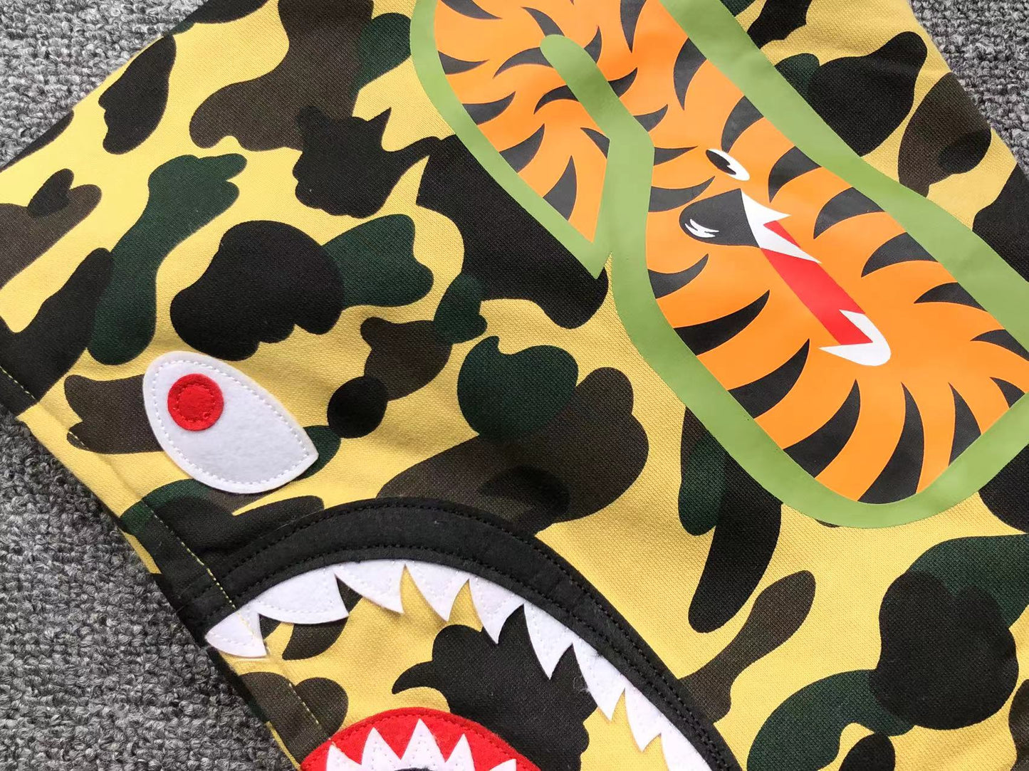 BAPE 1ST CAMO SHARK FULL ZIP HOODIE YELLOW