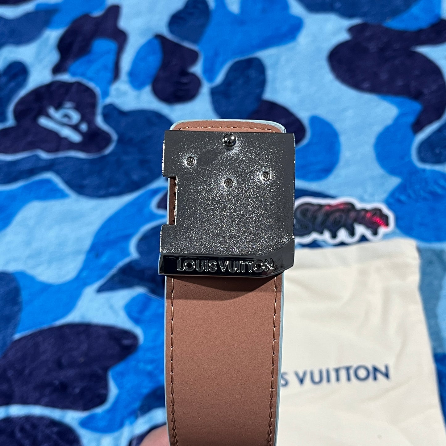 Cinturon LV Monogram Celeste/Plateado