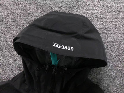Campera Supreme Vanson Leathers GORE-TEX Shell Negra