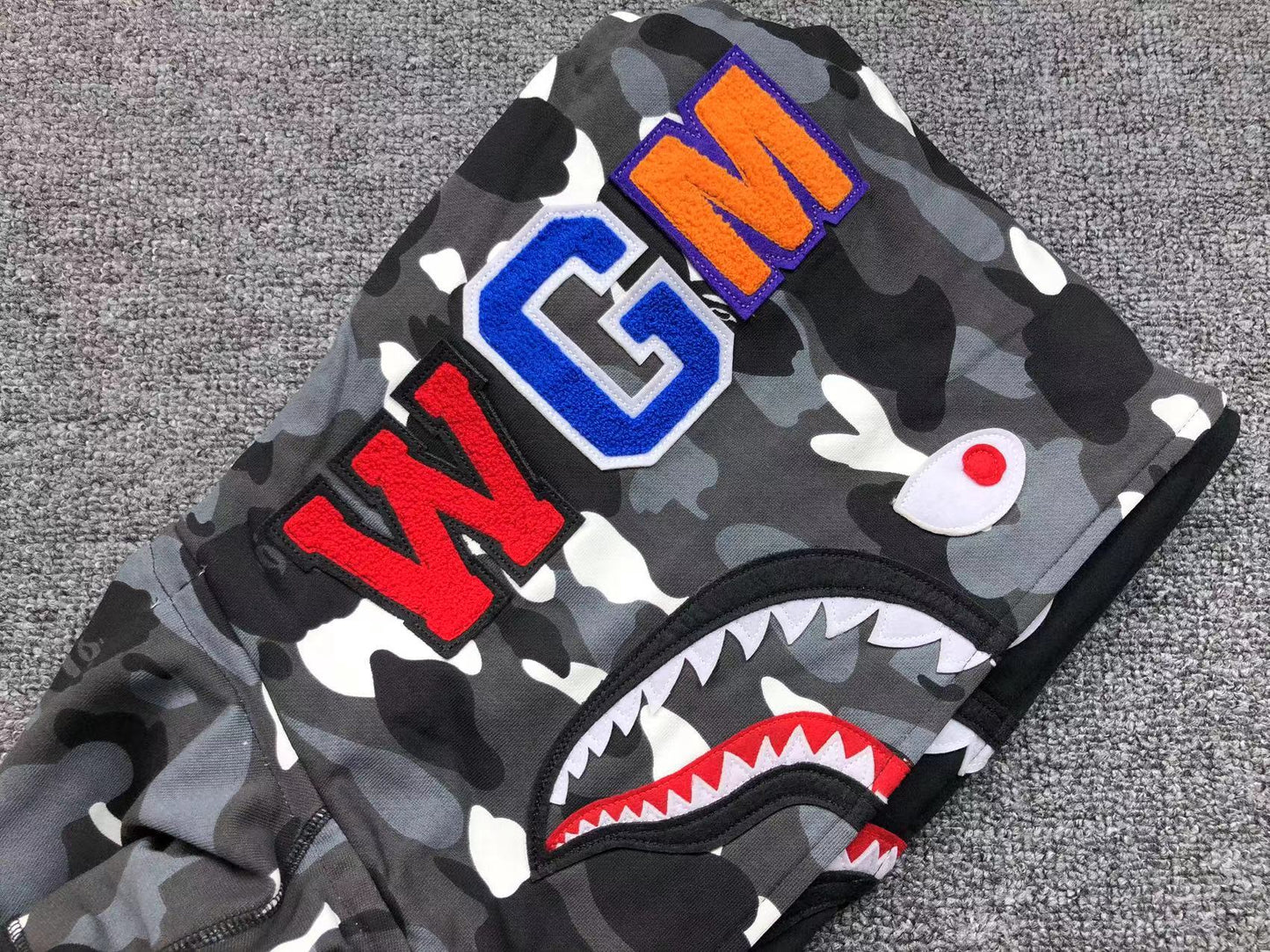 BAPE CITY CAMO SHARK WIDE FULL ZIP DOUBLE HOODIE BLACK