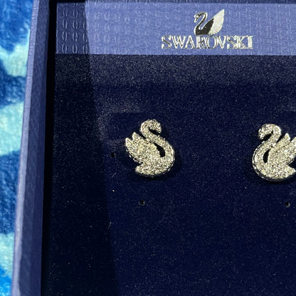 Aros Swarovski Swan Plateado