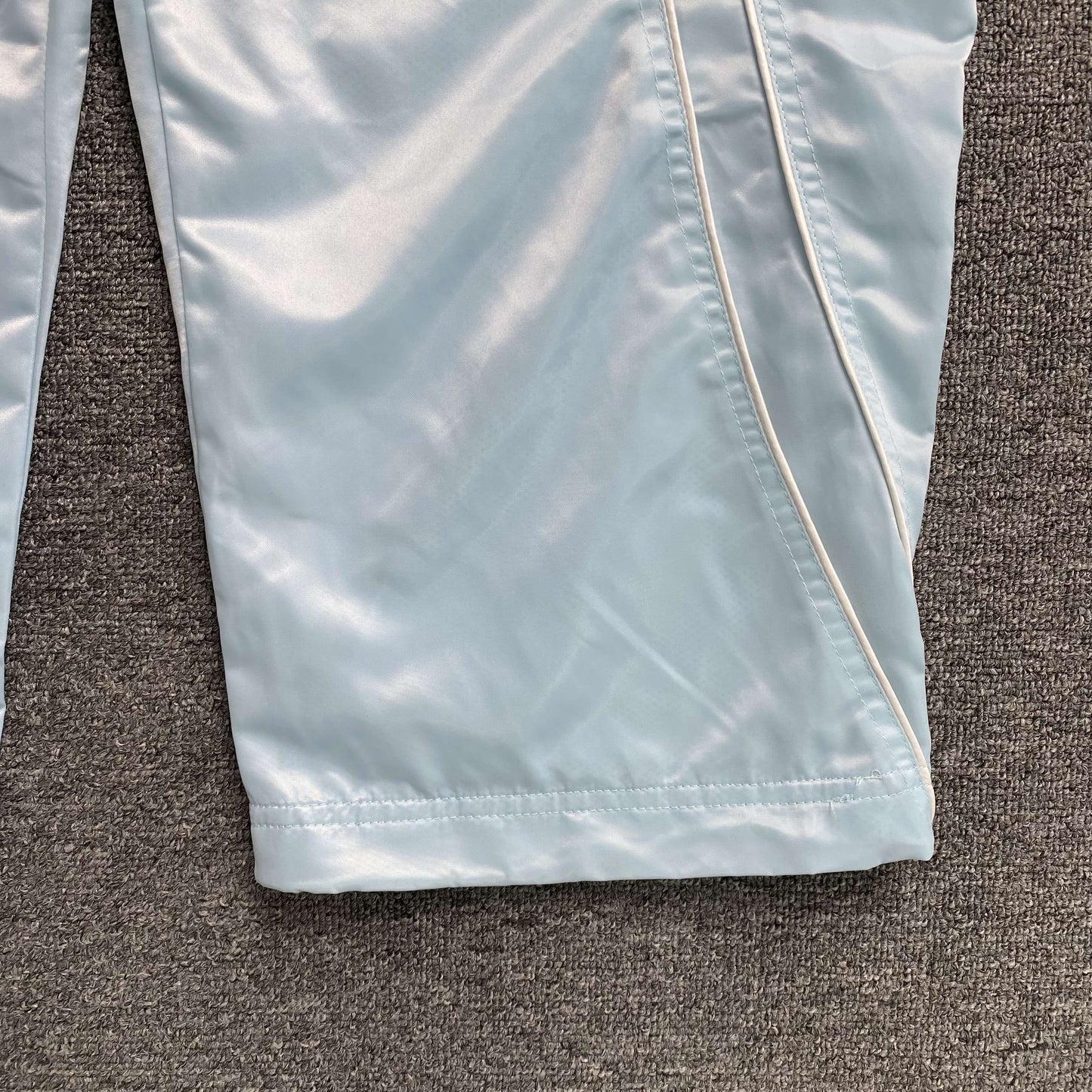 Pantalón Supreme Satin Celeste