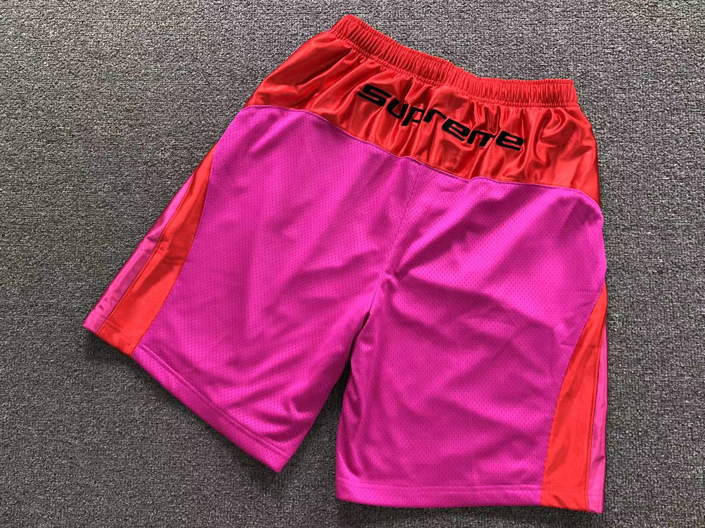 Short Supreme Jordan Rosa
