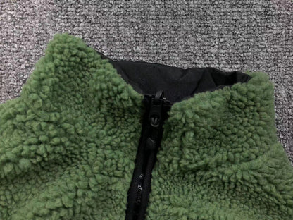 STUSSY 8 BALL SHERPA REVERSIBLE JACKET GREEN