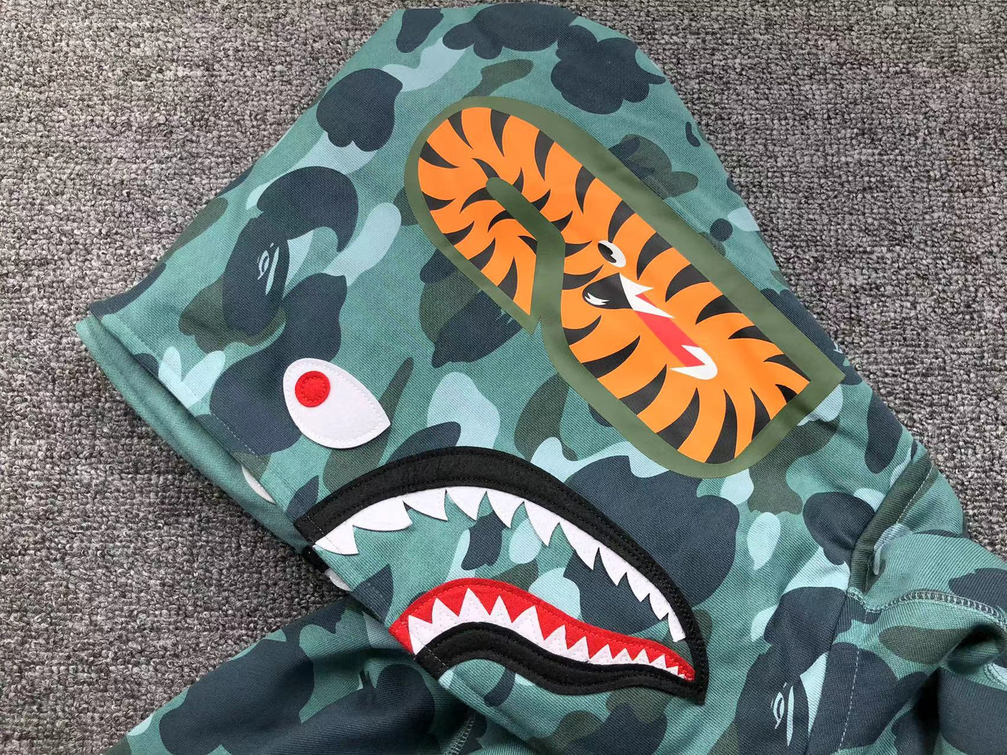 BAPE COLOR CAMO SHARK WIDE FULL ZIP DOUBLE HOODIE GREEN