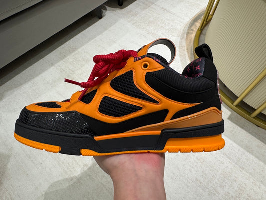 Louis Vuitton Skate Sneaker Negro Naranja