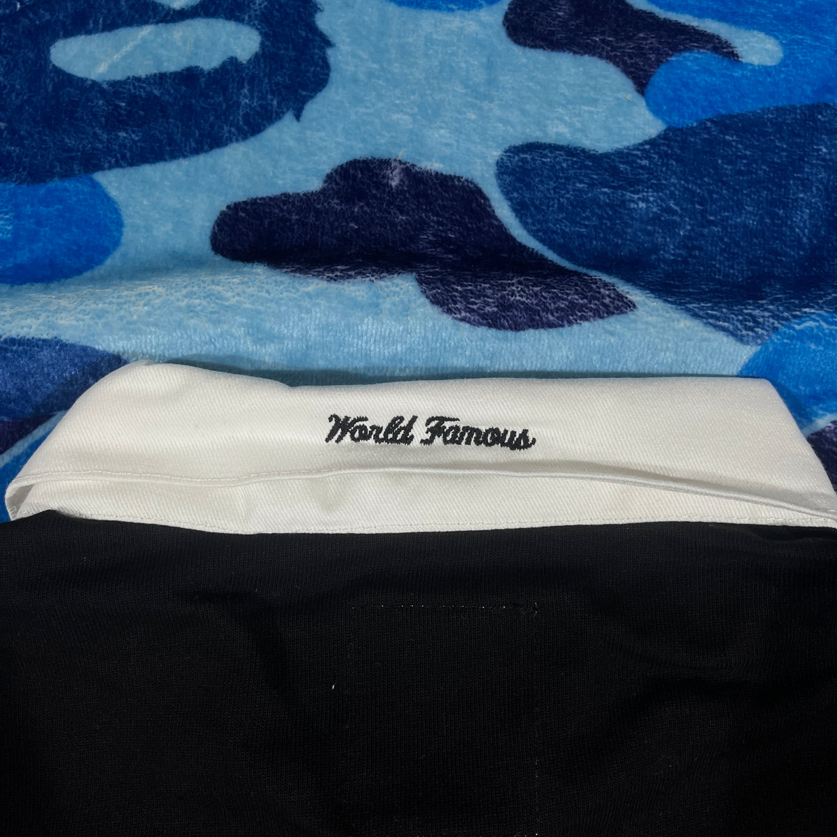 Remera Supreme x La Martina Negra L-XL