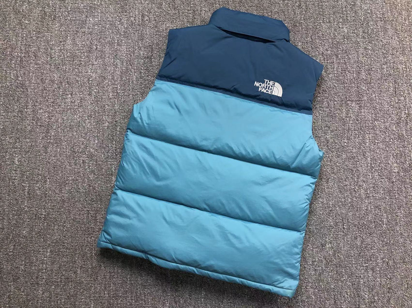 THE NORTH FACE 1996 RETRO NUPTSE VEST BLUE