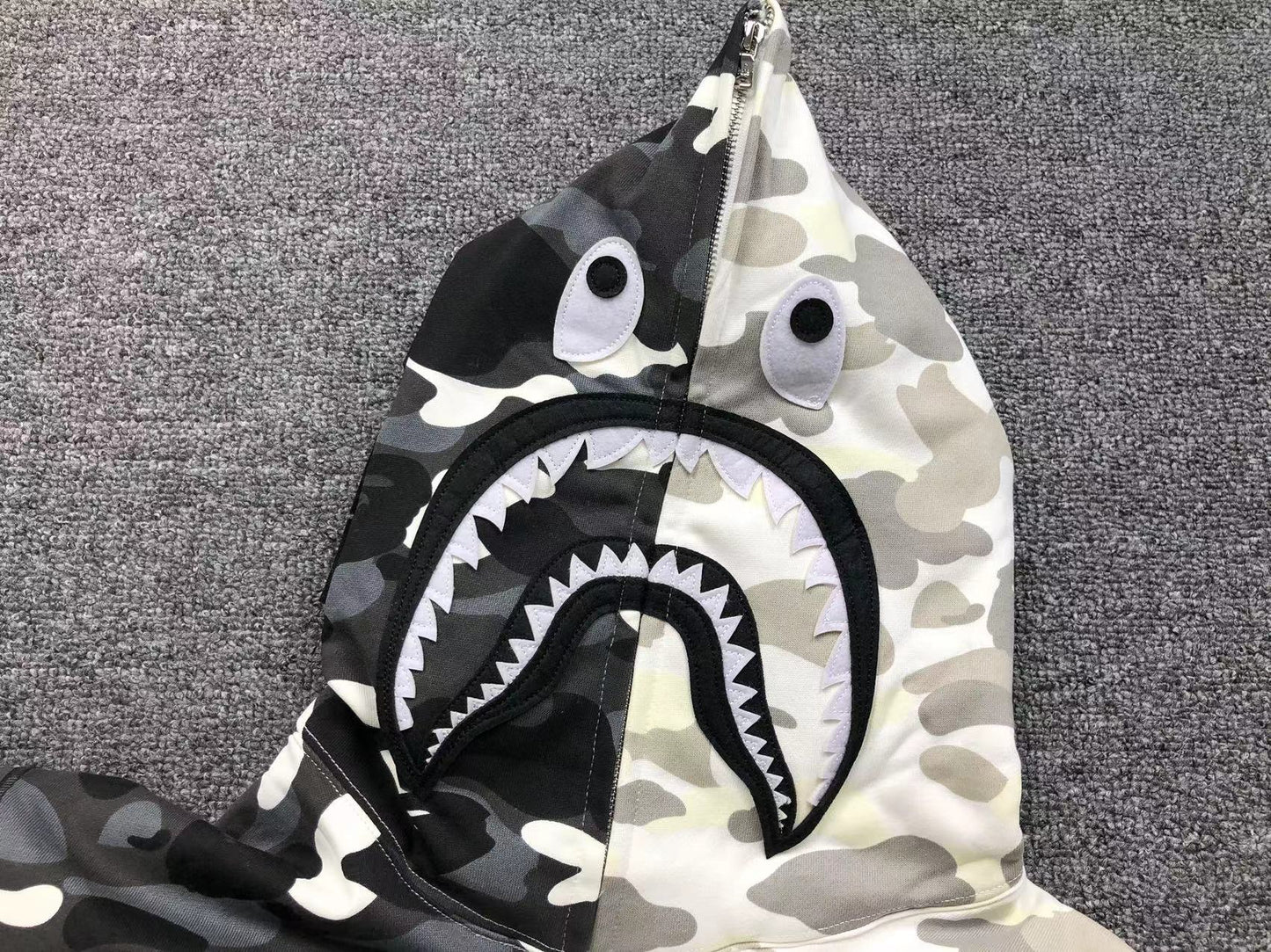 BAPE CITY CAMO HALF SHARK FULL ZIP HOODIE BLACK WHITE