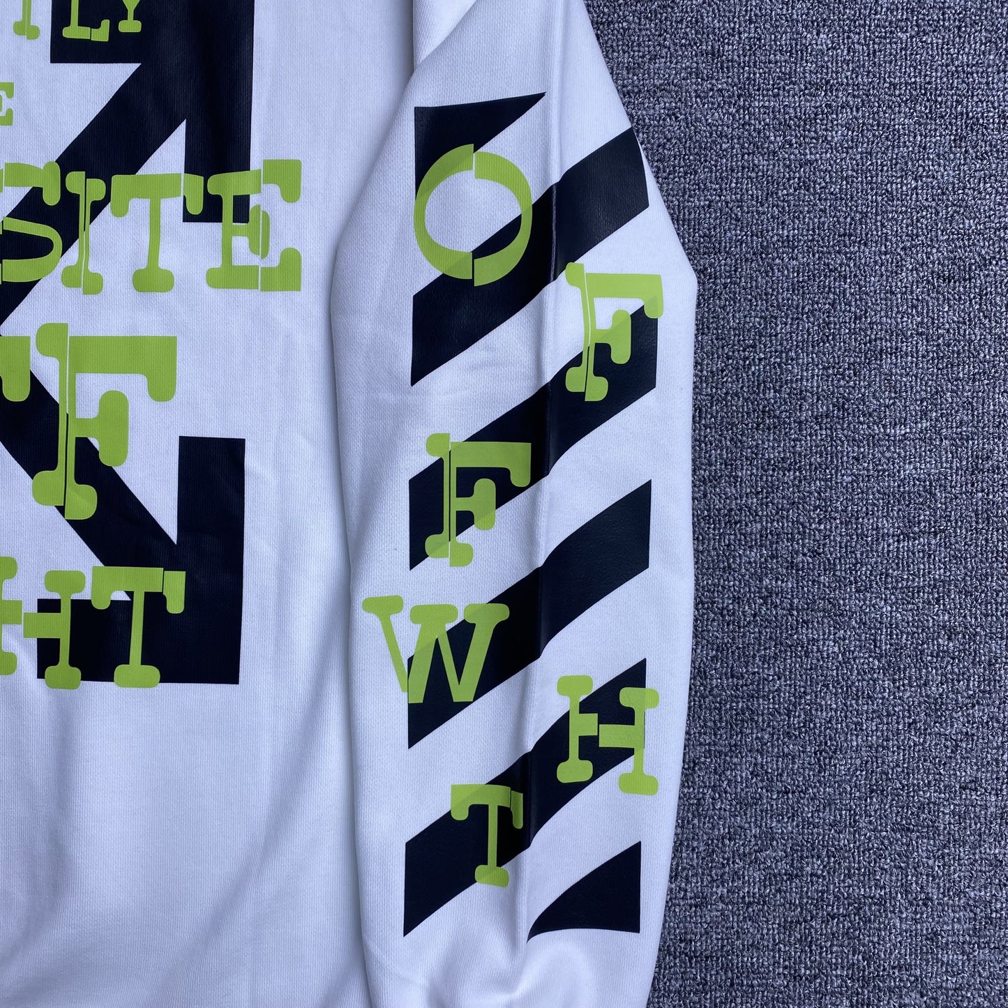 OFF WHITE OPPOSITE ARROW CREWNECK WHITE