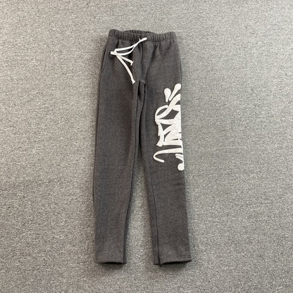 SYNA WORLD SYNA LOGO PANTS GREY