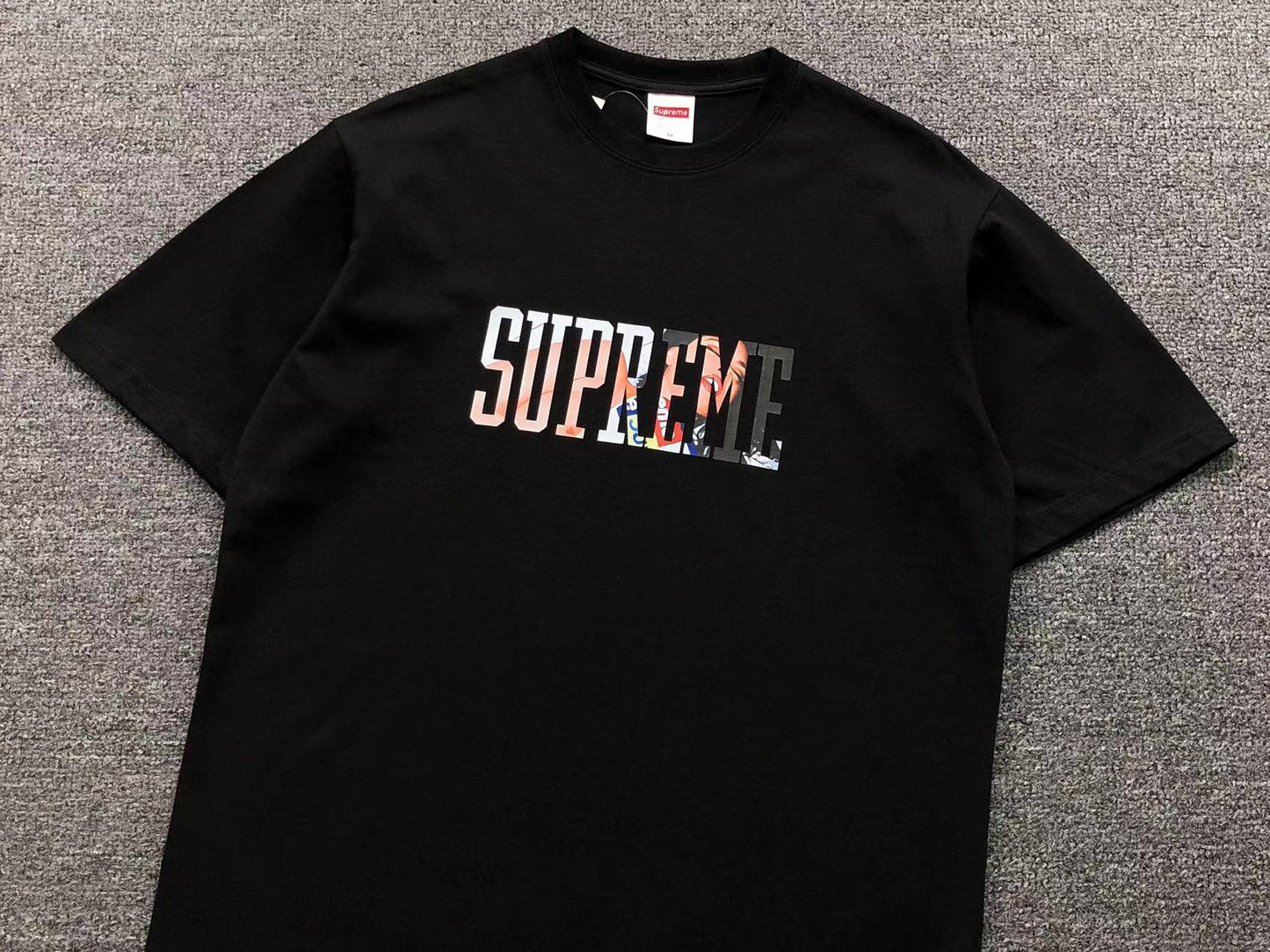 SUPREME TERA PATRICK COLLEGIATE TEE BLACK