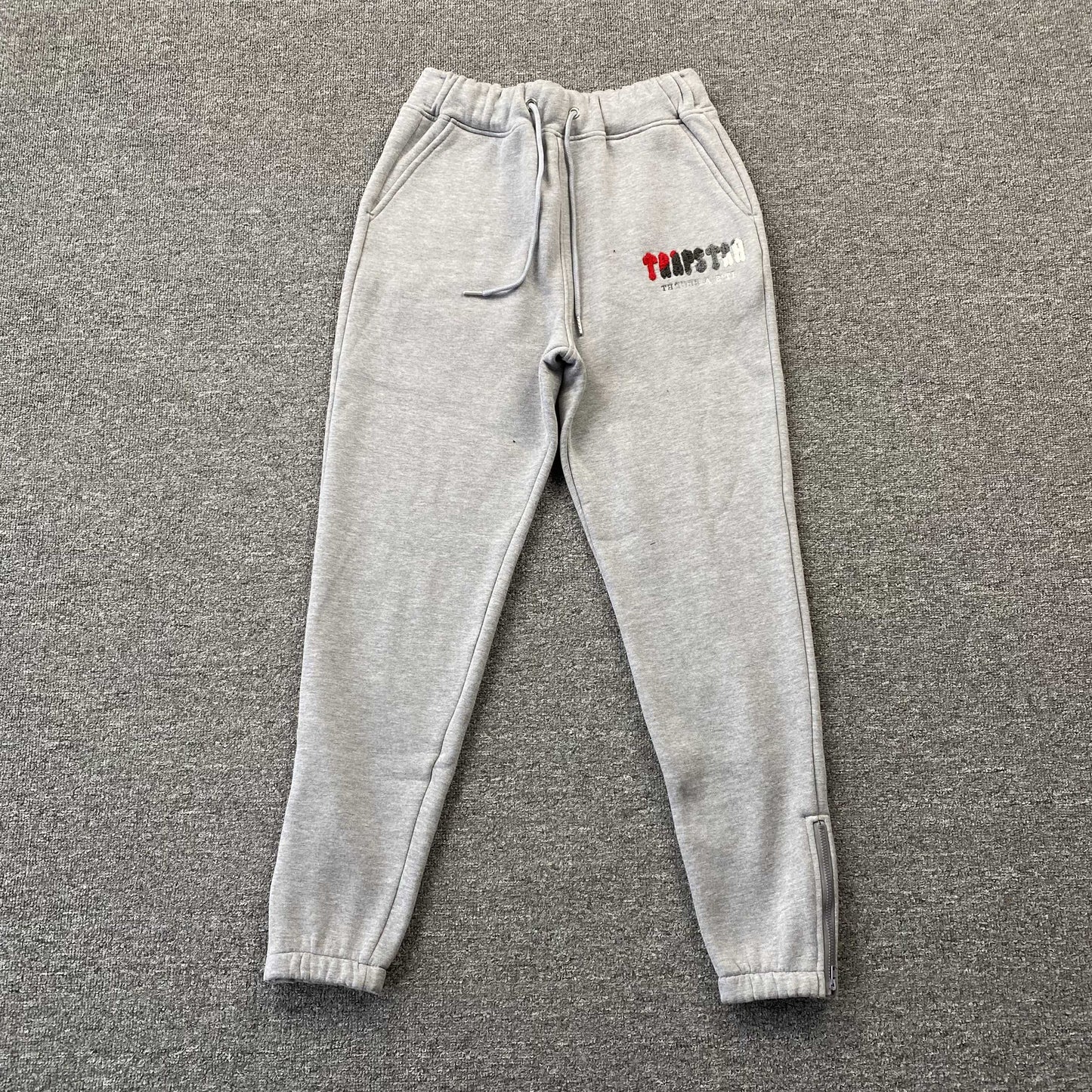 TRAPSTAR CHENILLE DECODED TRACKSUIT GREY RED