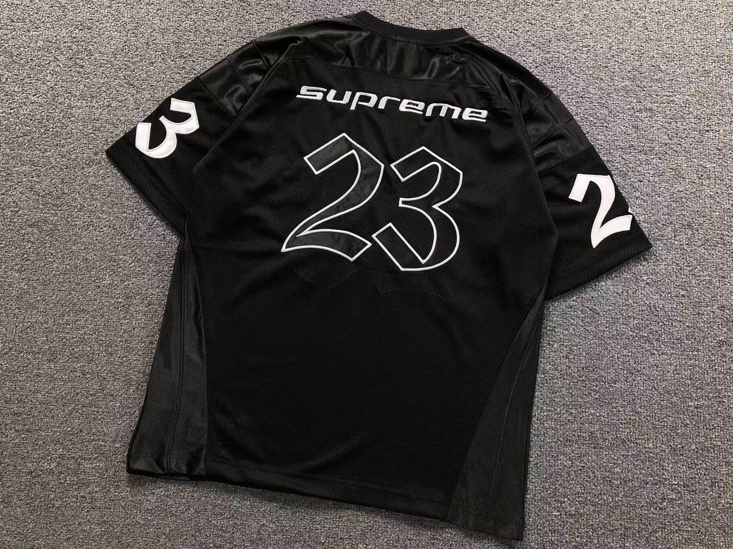 Remera Supreme Jordan Negra