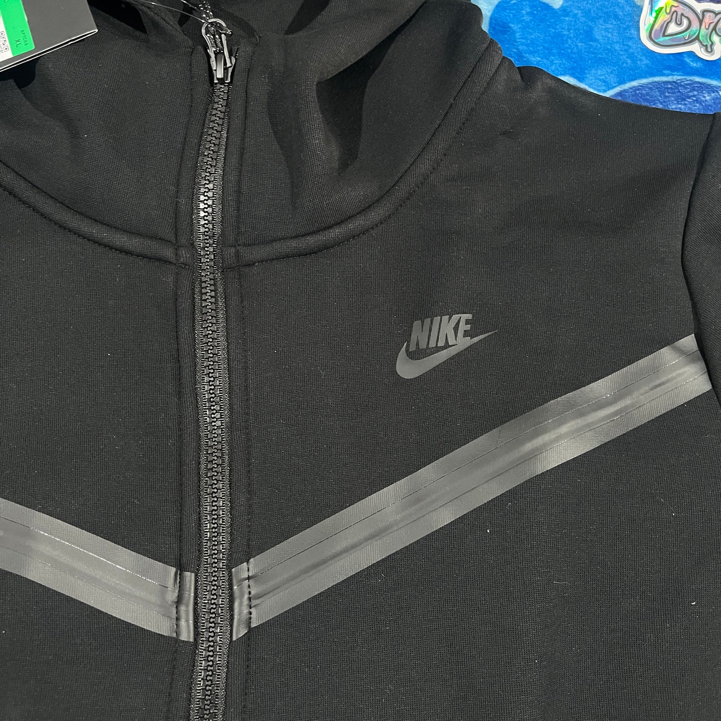 Campera Nike Tech Negra XL