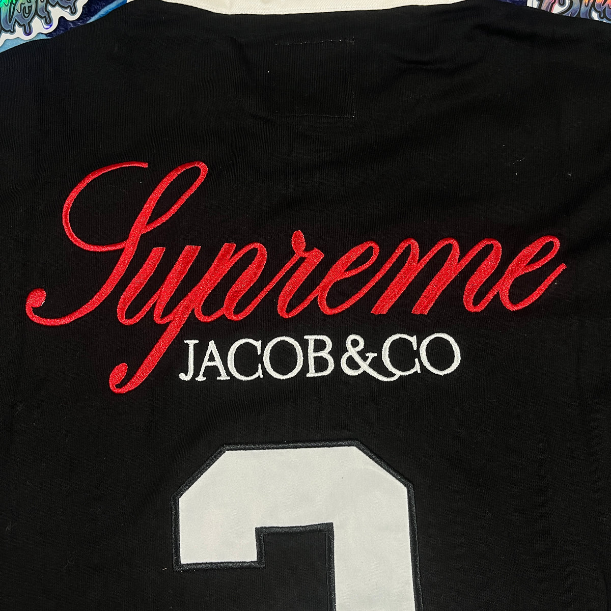 Remera Supreme x La Martina Negra L-XL