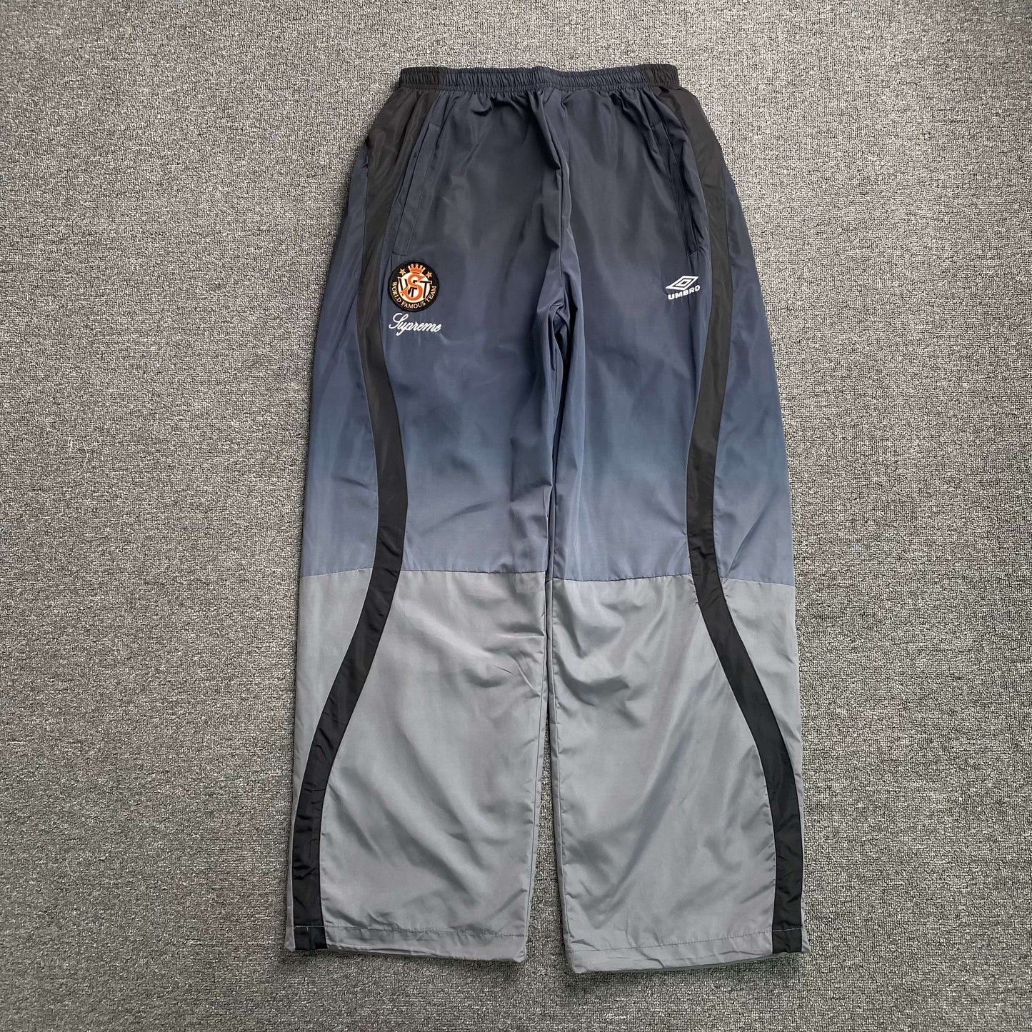 Pantalón Supreme Umbro Gradient Negro