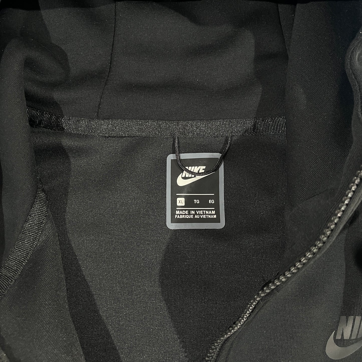 Campera Nike Tech Negra XL