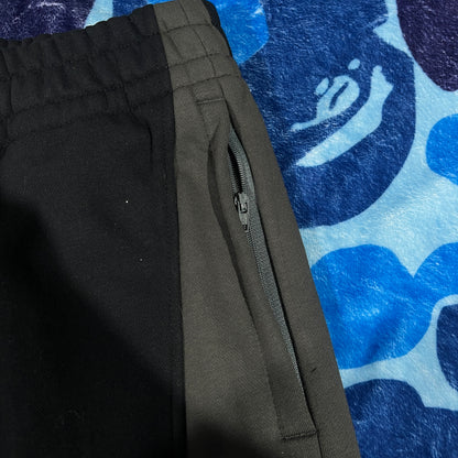 Pantalón Supreme Division Negro M-L