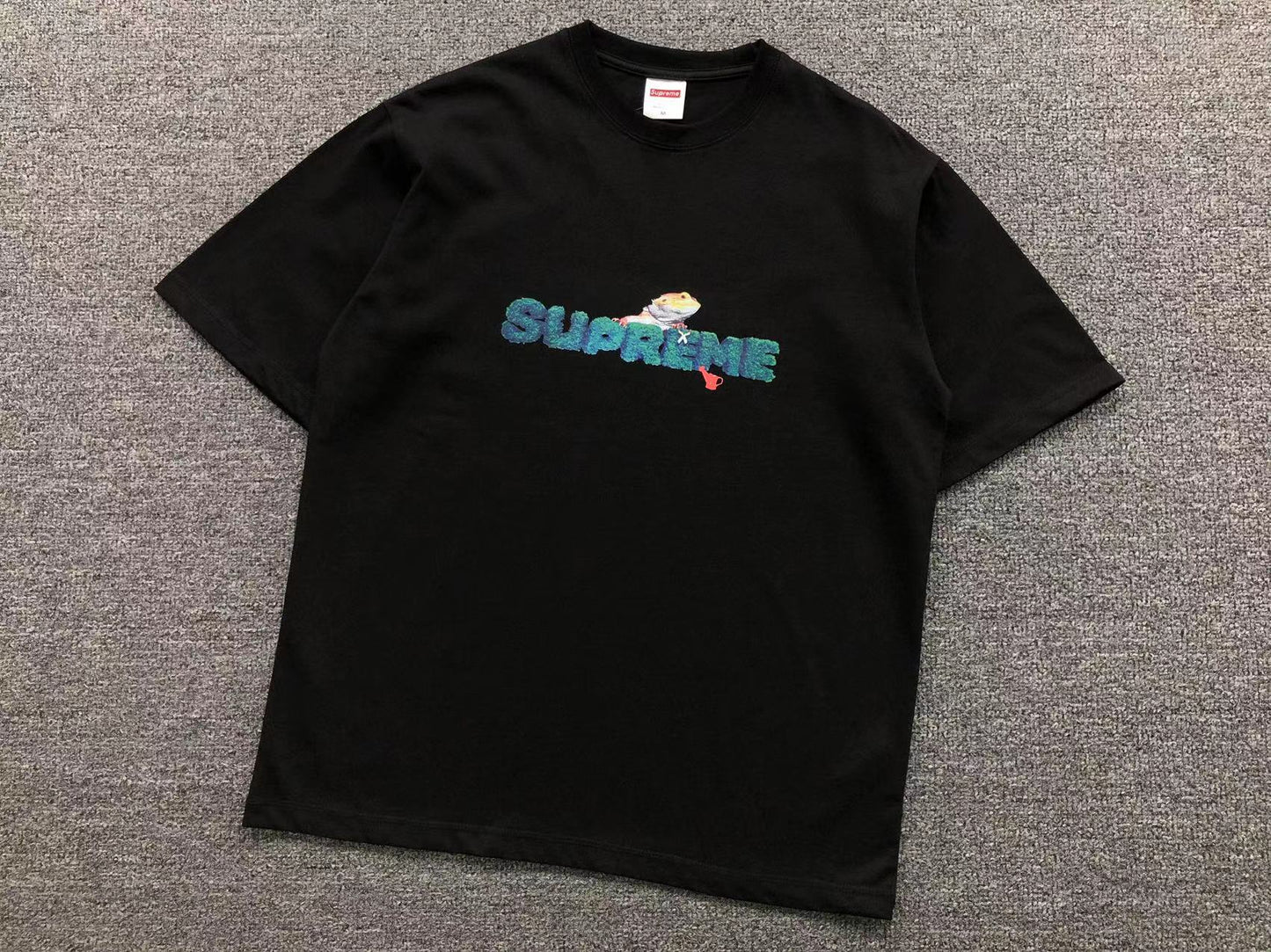 SUPREME LIZARD TEE BLACK