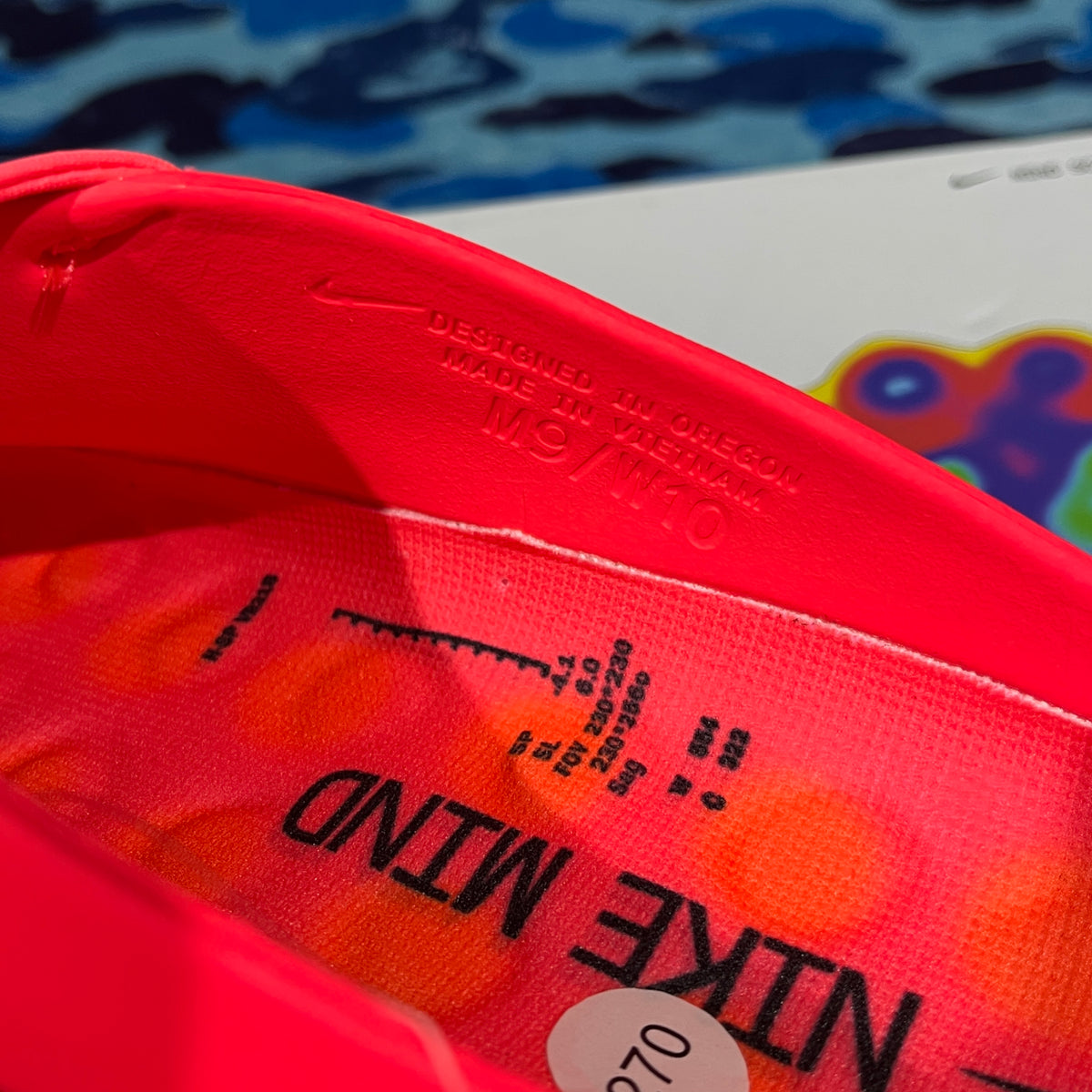 Nike Mind 001 Slide Solar Red