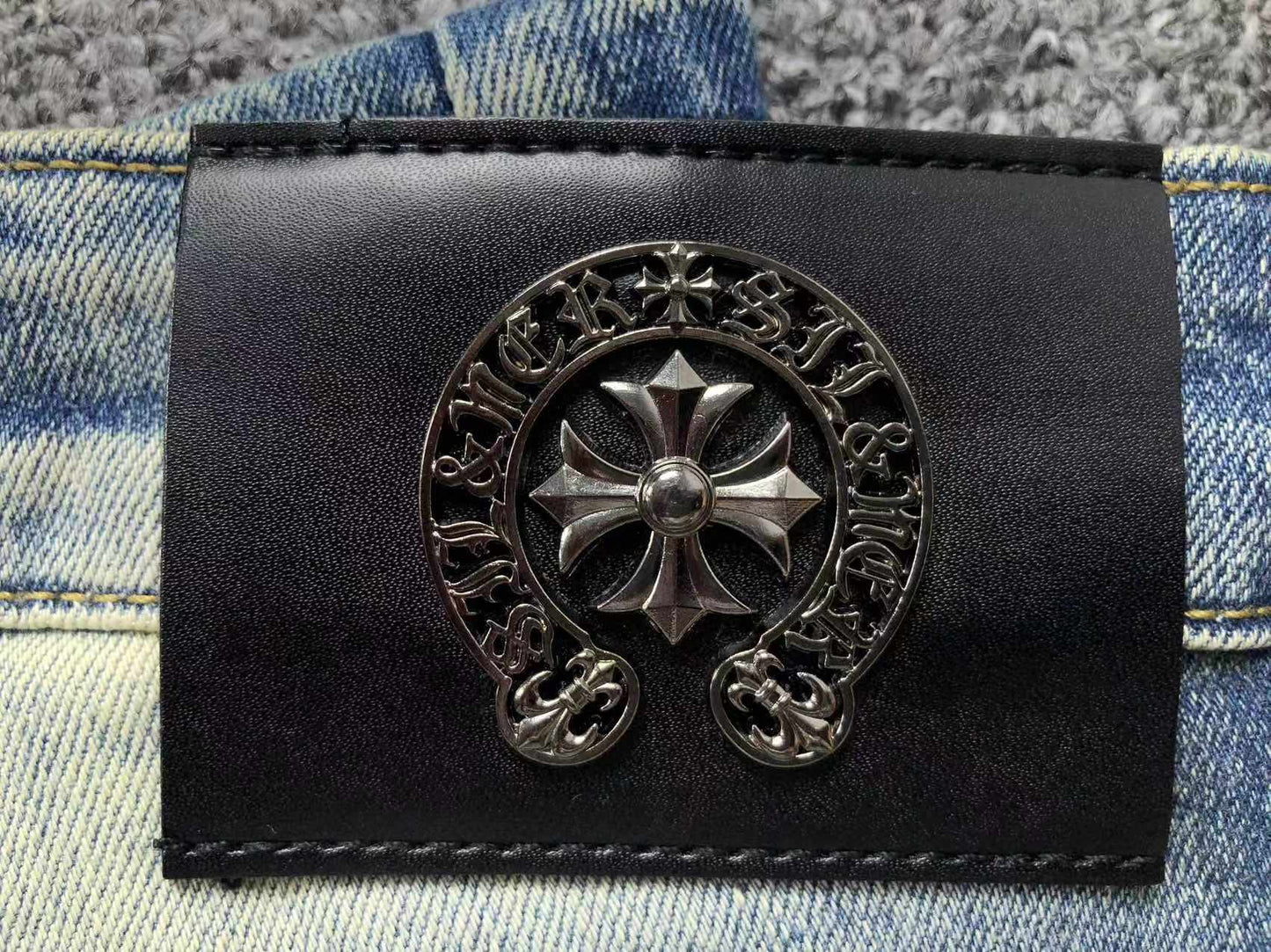 Chrome Hearts Cross Patch Pantalon Jeans Azul Lavado