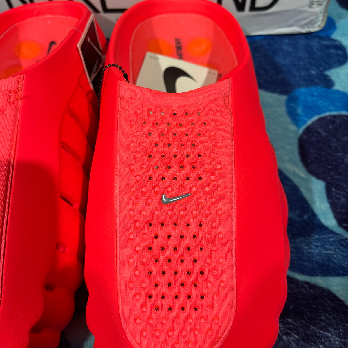 Nike Mind 001 Slide Solar Red