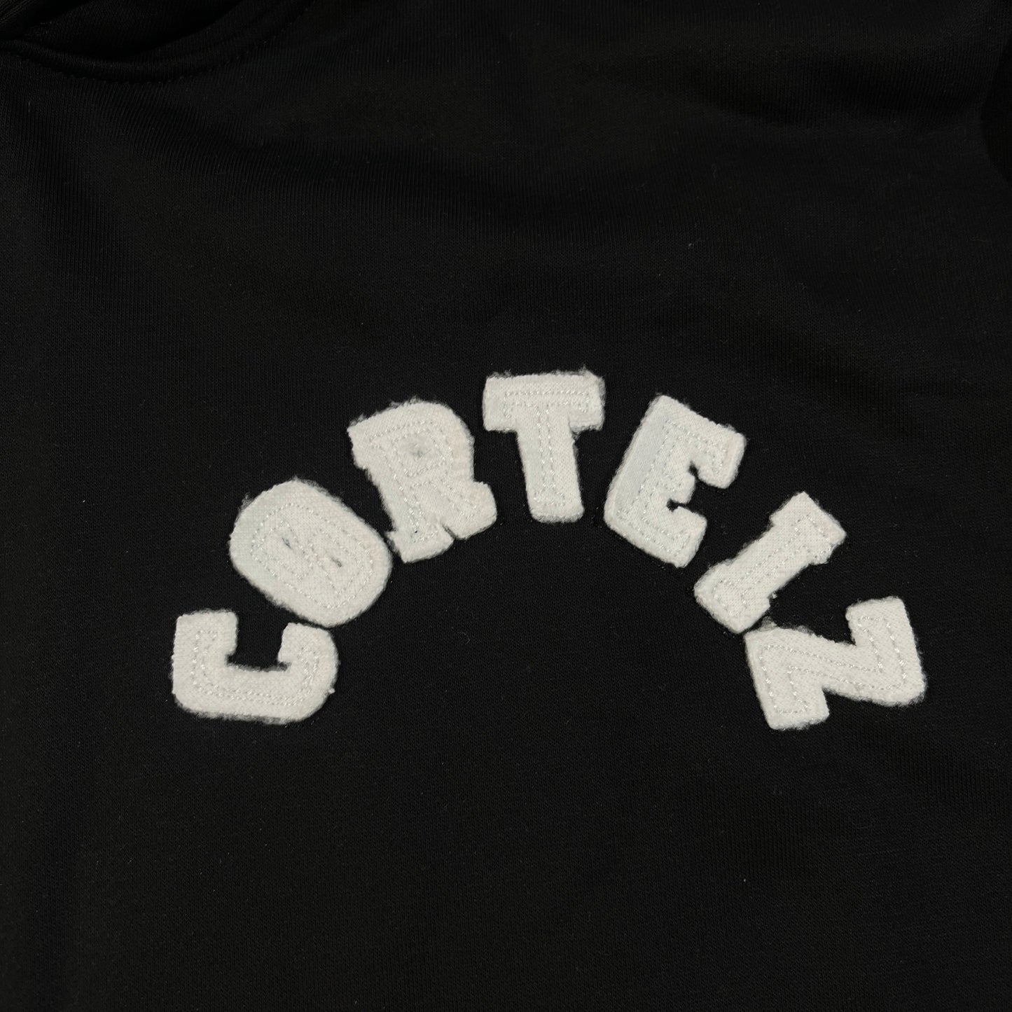 Campera Corteiz Arch Colly Negra L-XL