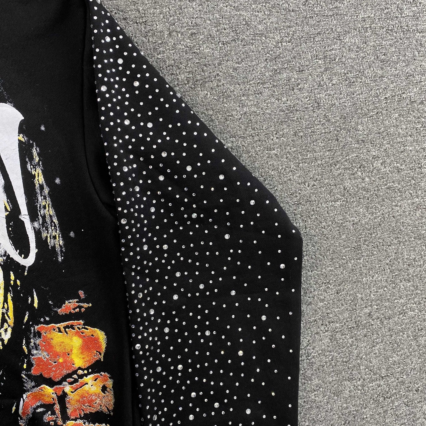 Buzo Mixed Emotion Archer Rhinestone Negro