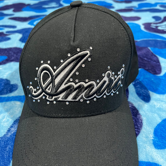 Gorra Amiri Logo Brillos