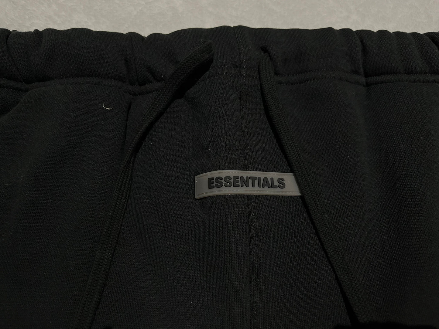 FEAR OF GOD ESSENTIALS SWEAT SHORTS BLACK