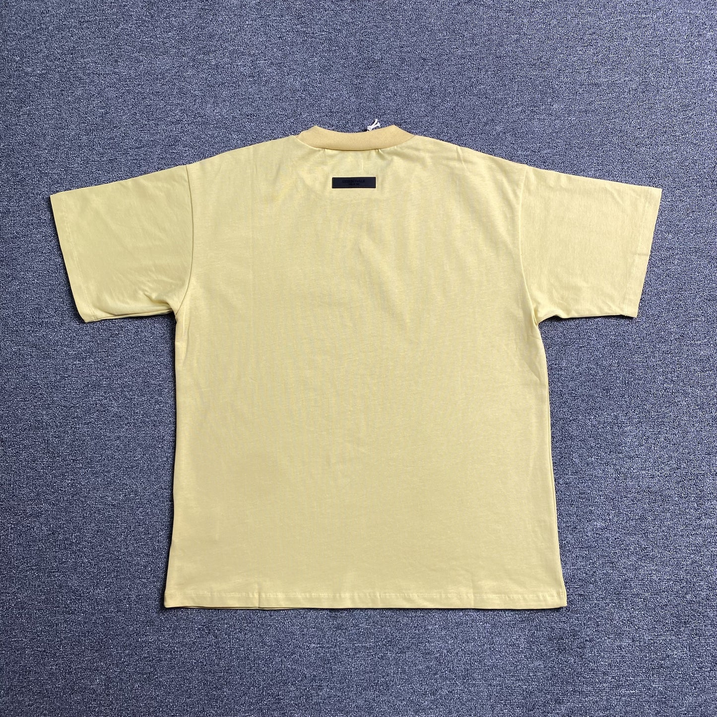 FEAR OF GOD ESSENTIALS TEE EGG SHELL