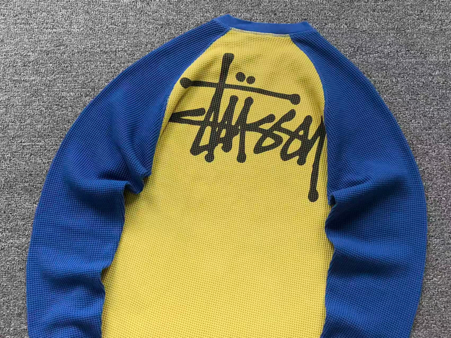 Remera Stussy Thermal 2 Tone Raglan Amarilla